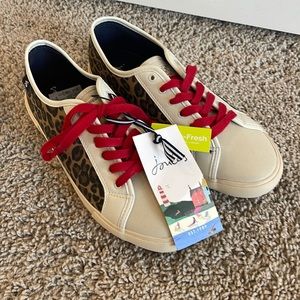 NWT Joules sneakers